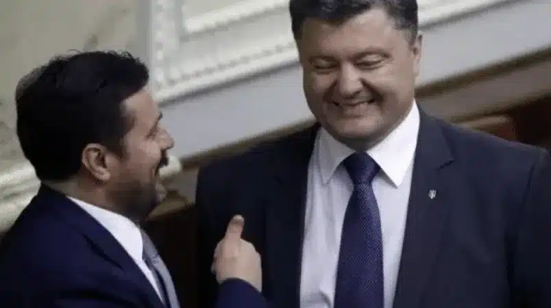 Порошенко не перешкоджав Деркачу координувати дії агентурної мережі в Україні в обмін на ведення бізнесу у РФ, – блогер