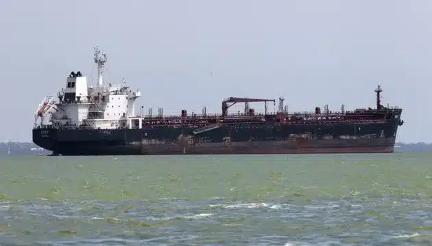 Китай і Індія не приймають танкери з російською нафтою