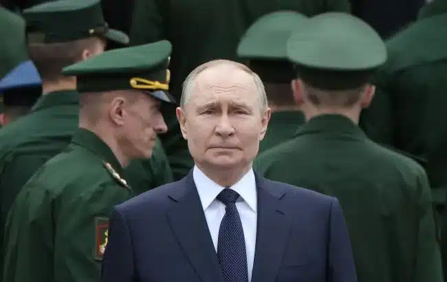 Російська історія про «спробу України вбити Путіна» дроновою атакою на резиденцію у Валдаї — це груба й примітивна брехня, зшита білими нитками