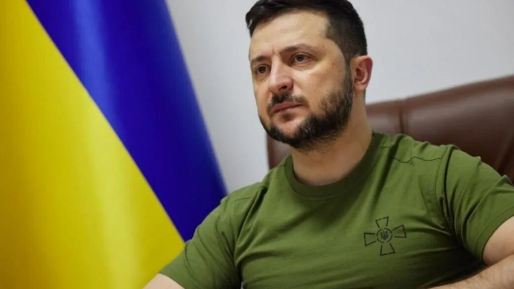 Ще дві країни допоможуть купувати зброю для України
