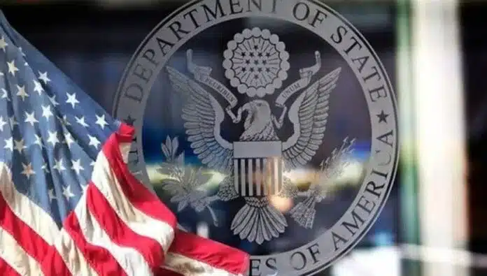 США закликали своїх громадян негайно залишити росію