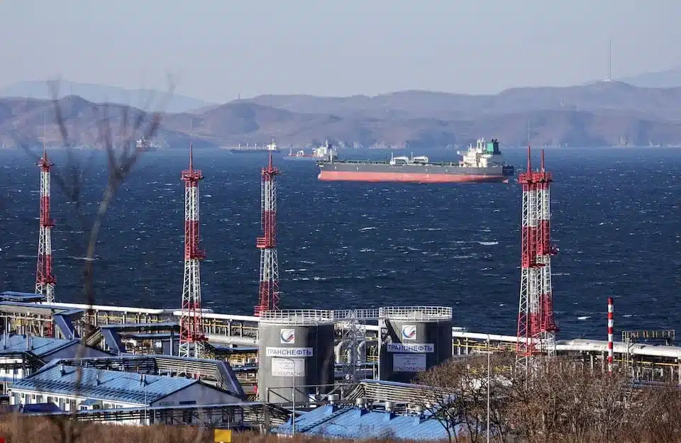 Китай наростив імпорт російської нафти до рекордних обсягів