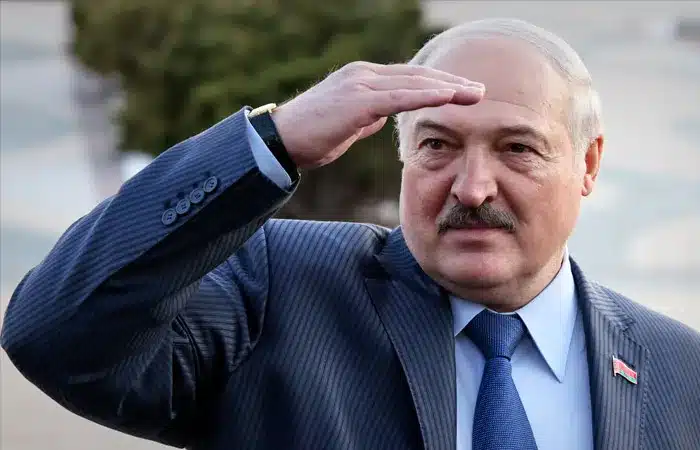 Економіка рф падає, тягнучи за собою Білорусь