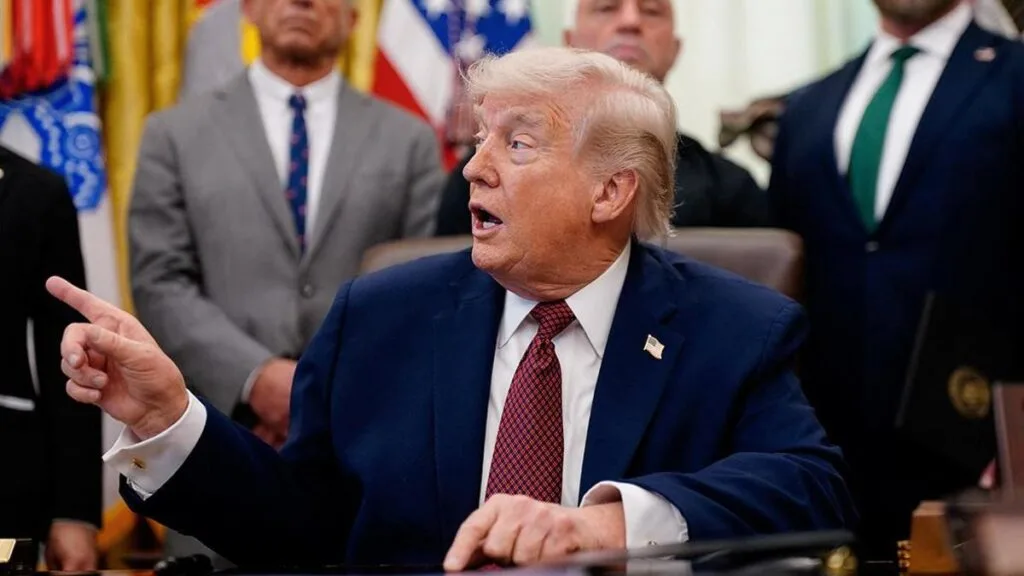 Трамп дав Ірану час до суботи: які умови США висувають Тегерану